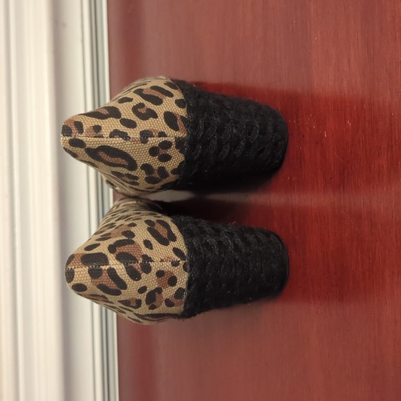 Chaps leopard print peep toe wedge sandals shoes size 7 - Picture 4 of 6